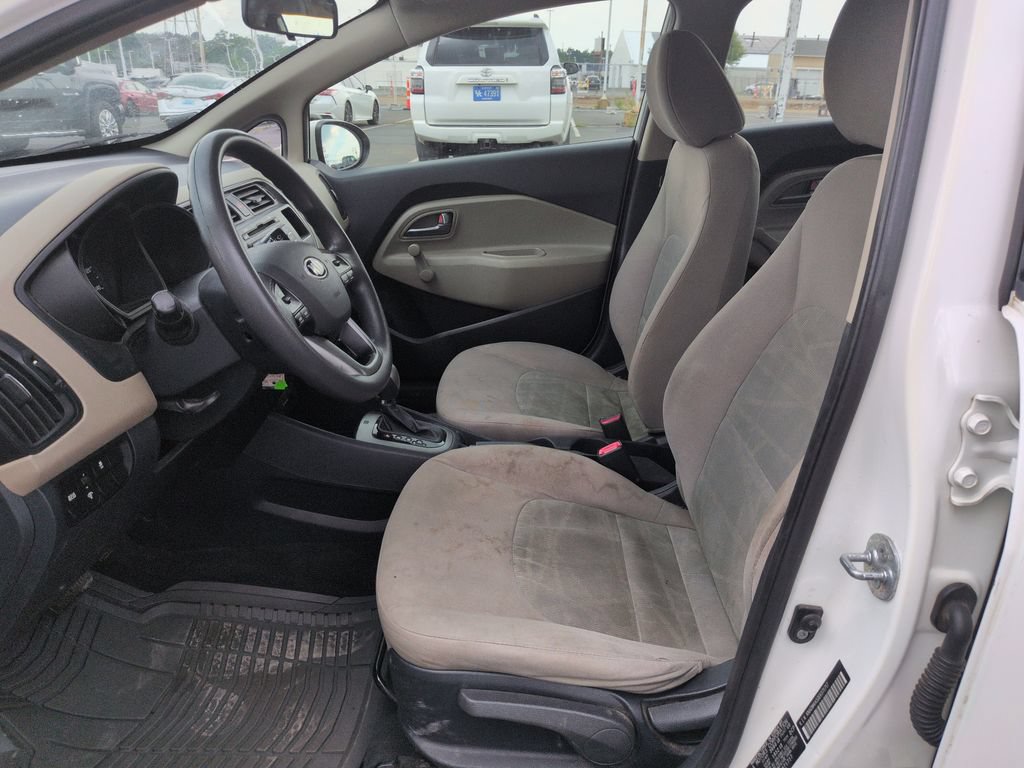 Used 2014 Kia Rio LX FWD image 10