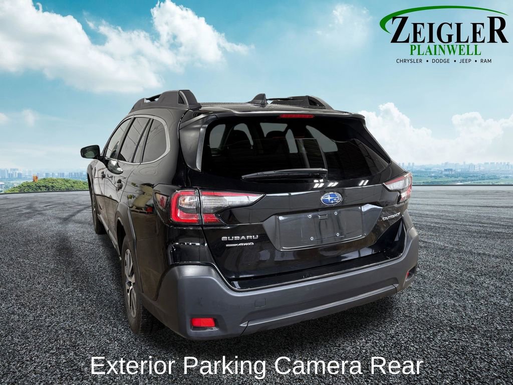 Used 2024 Subaru Outback Premium image 7