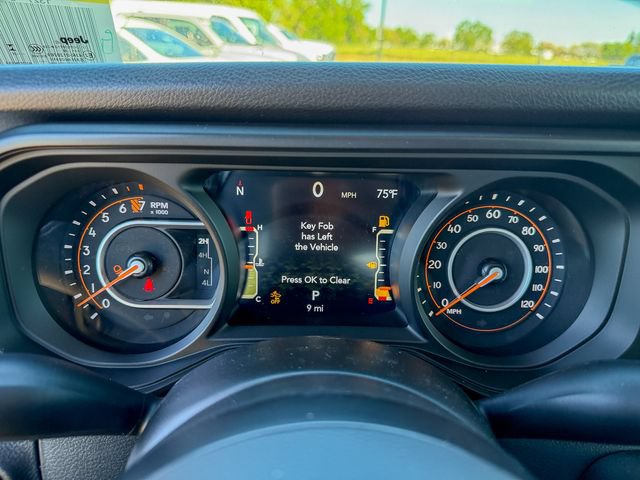 New 2026 Jeep Gladiator Sport AWD/4WD image 17