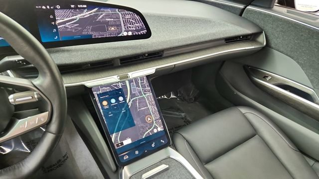 Used 2024 Lucid Air Touring AWD/4WD image 42