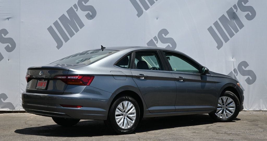 Used 2019 Volkswagen Jetta S w/ Driver Assistance Package FWD image 5