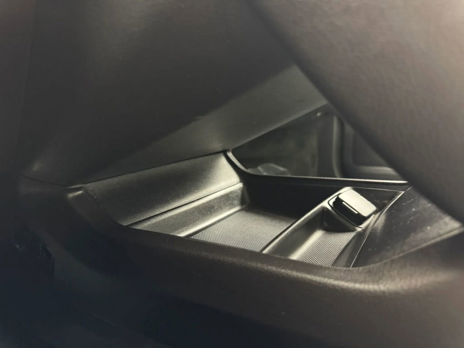 Used 2016 Ford Fusion SE image 23