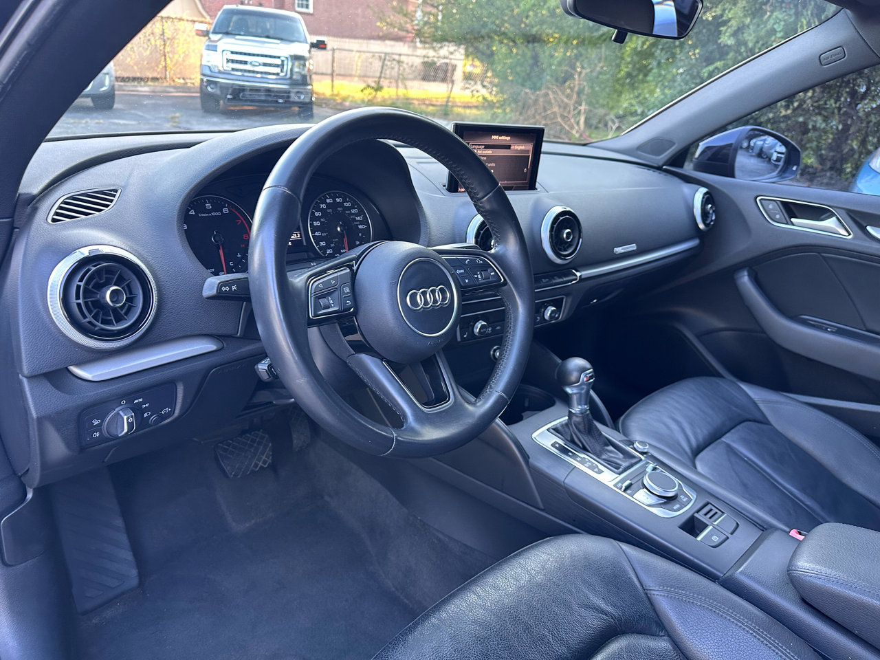 Used 2018 Audi A3 2.0T Premium image 12