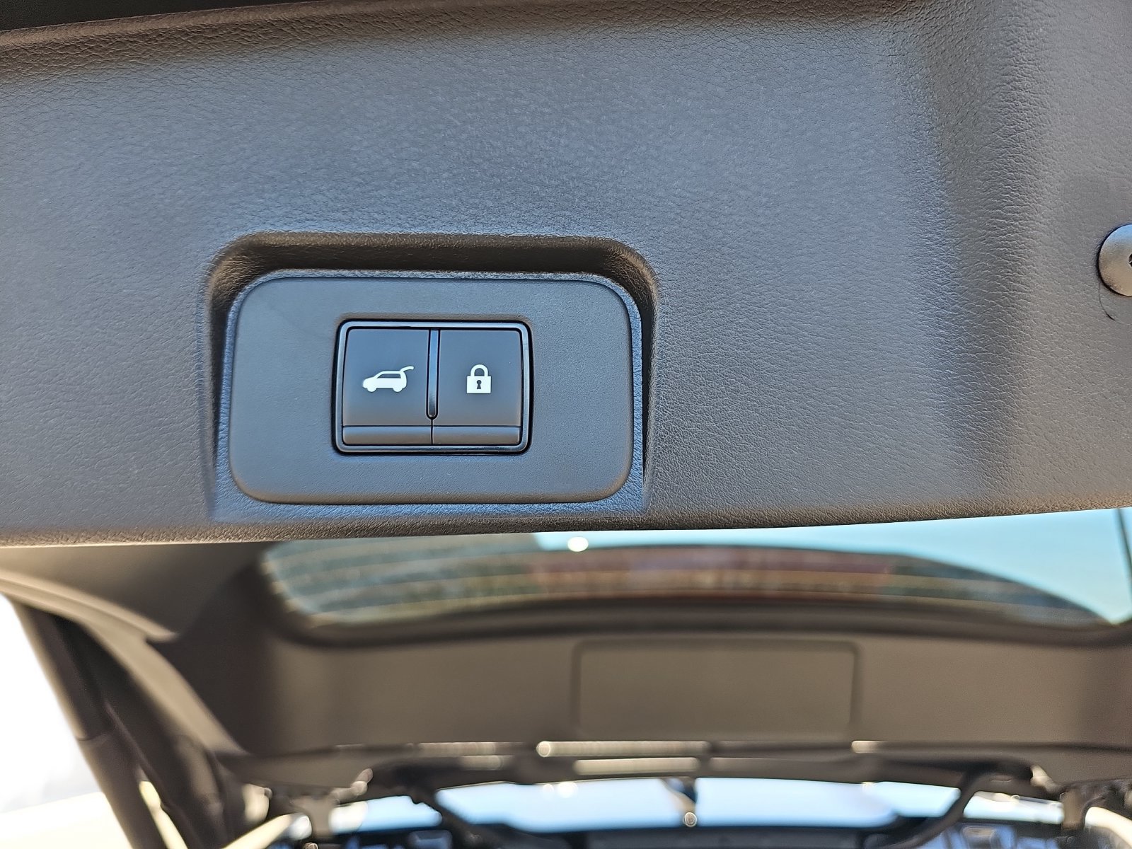 New 2027 Nissan Rogue Dark Armor FWD image 34