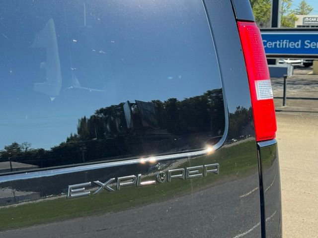 New 2025 Chevrolet Express 2500 Extended w/ Driver Convenience Package image 12