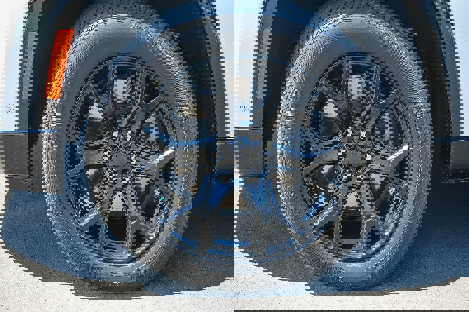 Used 2023 Jeep Wagoneer 2WD w/ Convenience Group I image 9