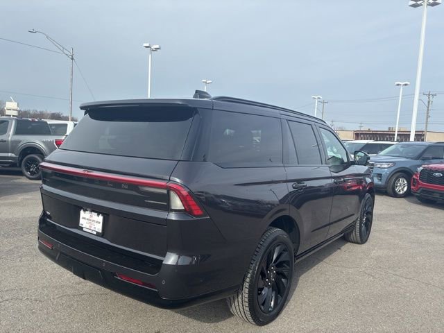 New 2026 Lincoln Navigator Reserve w/ Jet Appearance Package image 5