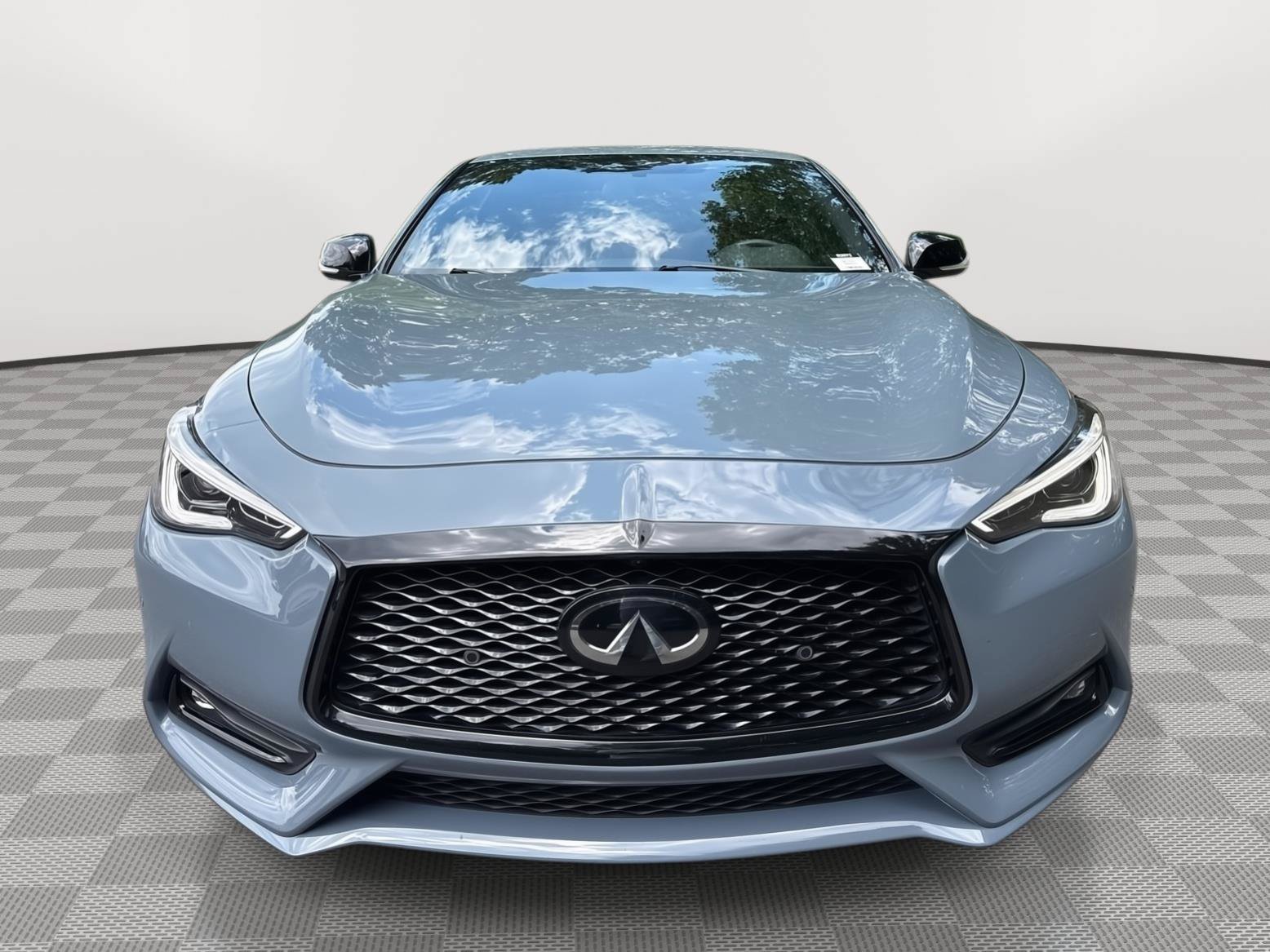 Used 2022 INFINITI Q60 Red Sport 400 w/ Cargo Package RWD image 3