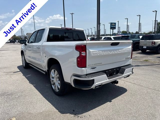 Used 2025 Chevrolet Silverado 1500 High Country w/ Technology Package AWD/4WD image 5