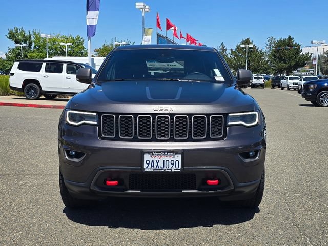 Used 2017 Jeep Grand Cherokee Trailhawk w/ Trailhawk Luxury Group AWD/4WD image 2
