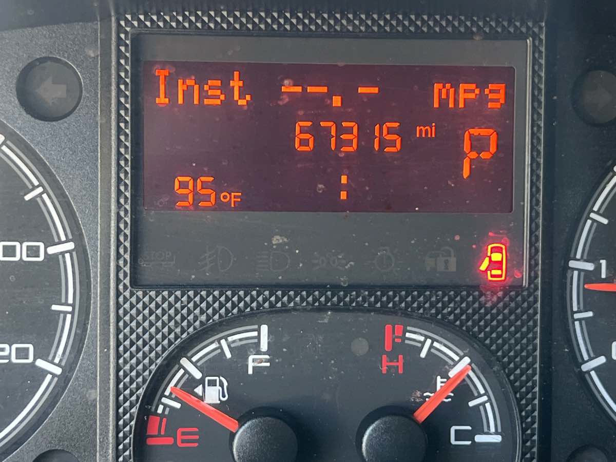 Used 2020 RAM ProMaster 1500 w/ Interior Convenience Group FWD image 11