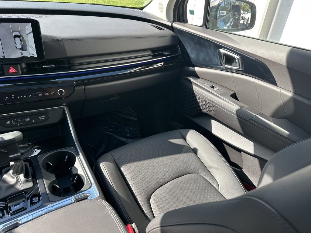 New 2026 Kia Carnival SX Prestige FWD image 14
