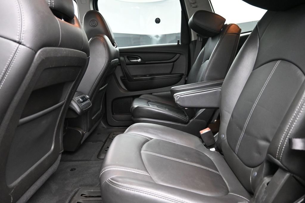 Used 2017 Chevrolet Traverse LT AWD/4WD image 12