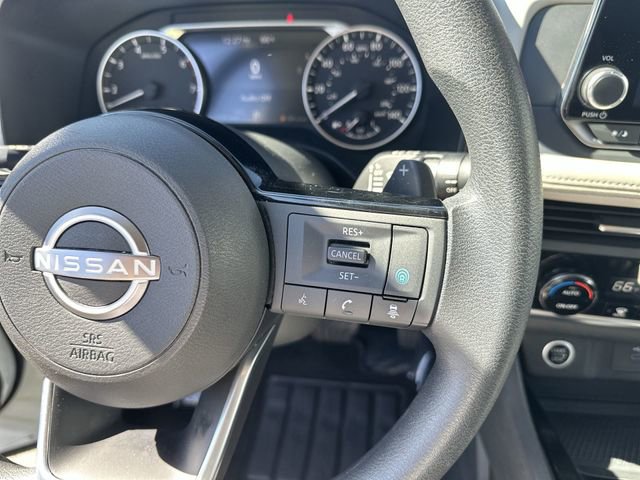 Certified 2023 Nissan Rogue SV image 24