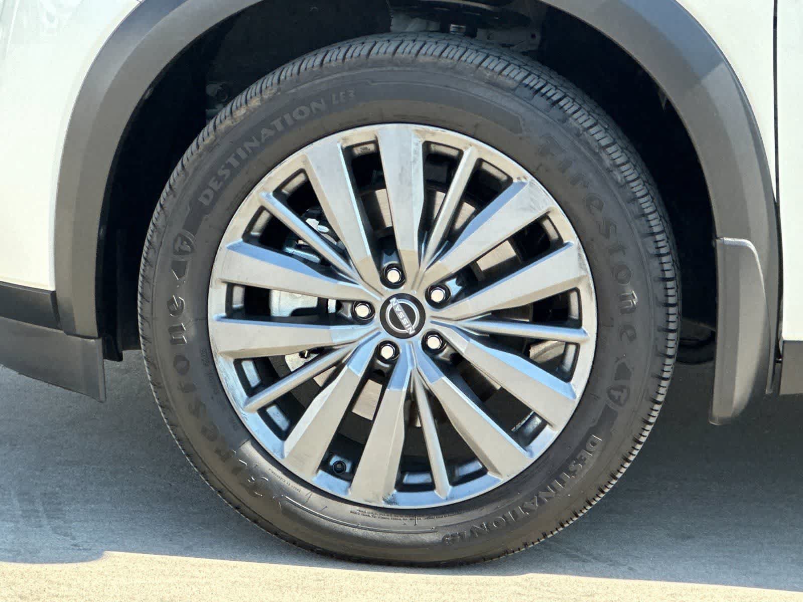 Used 2022 Nissan Pathfinder SL w/ SL Premium Package FWD image 27