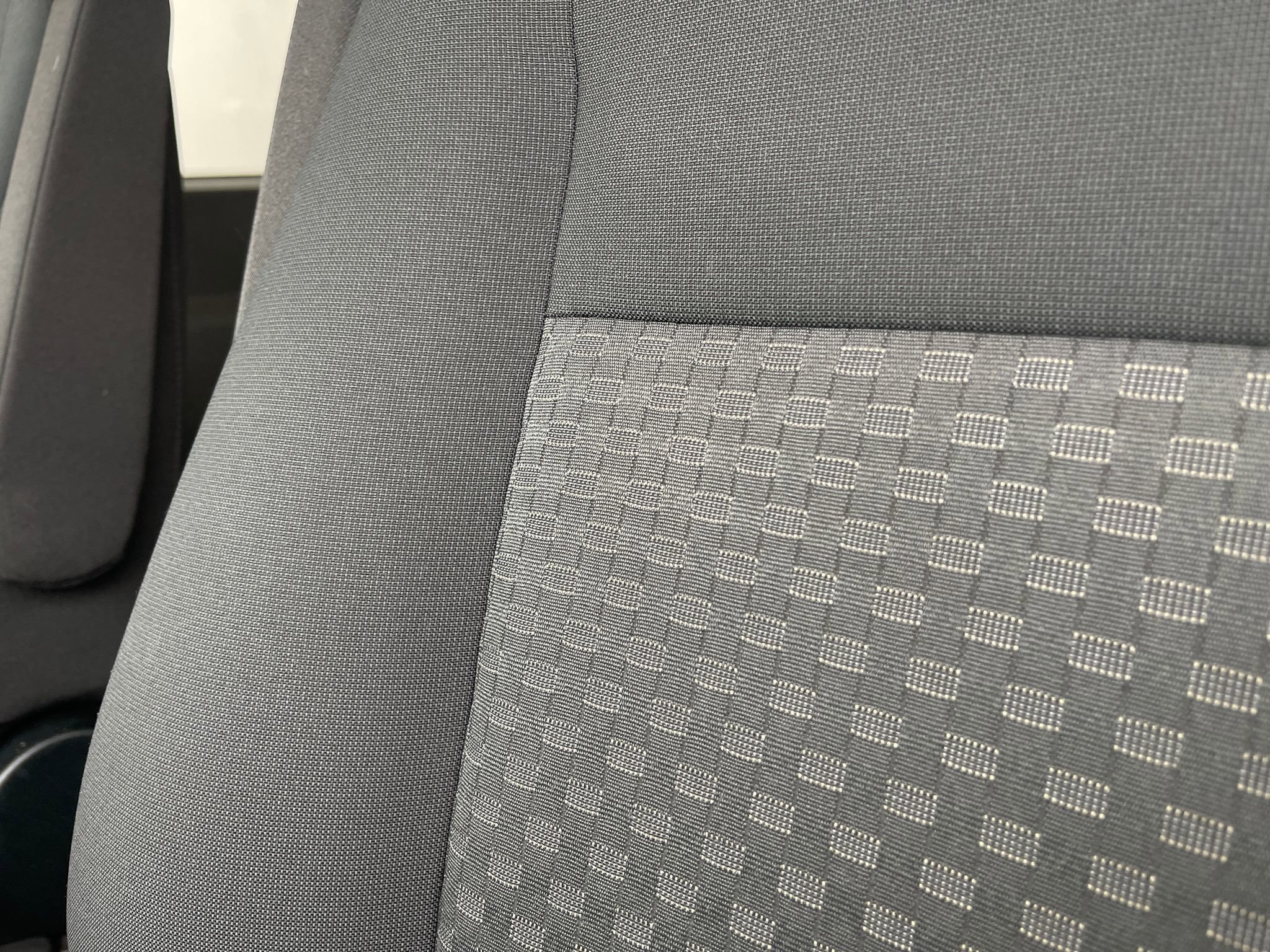 Used 2022 Ford Transit 350 XLT image 16