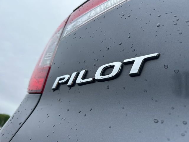 Used 2020 Honda Pilot Elite image 36