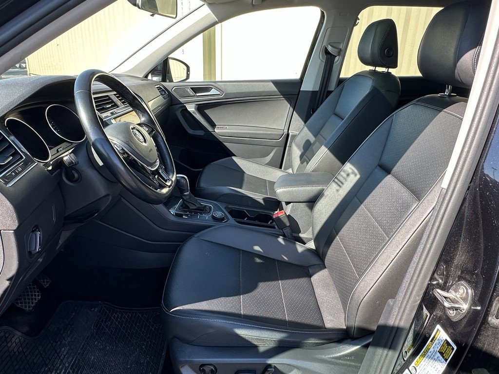 Used 2022 Volkswagen Tiguan S image 5
