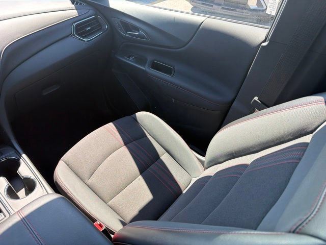 Used 2024 Chevrolet Equinox RS AWD/4WD image 22