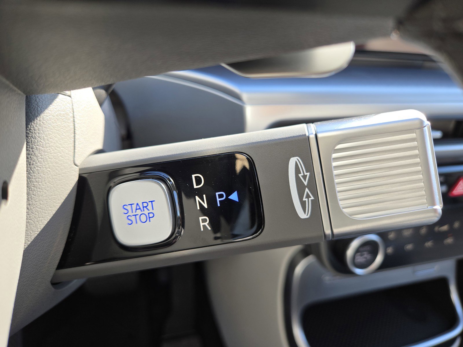 New 2026 Hyundai Ioniq 9 Limited image 18