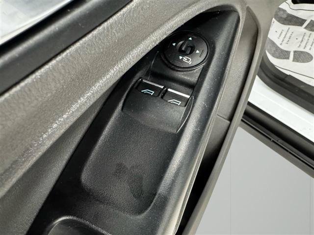 Used 2022 Ford Transit Connect XLT FWD image 14
