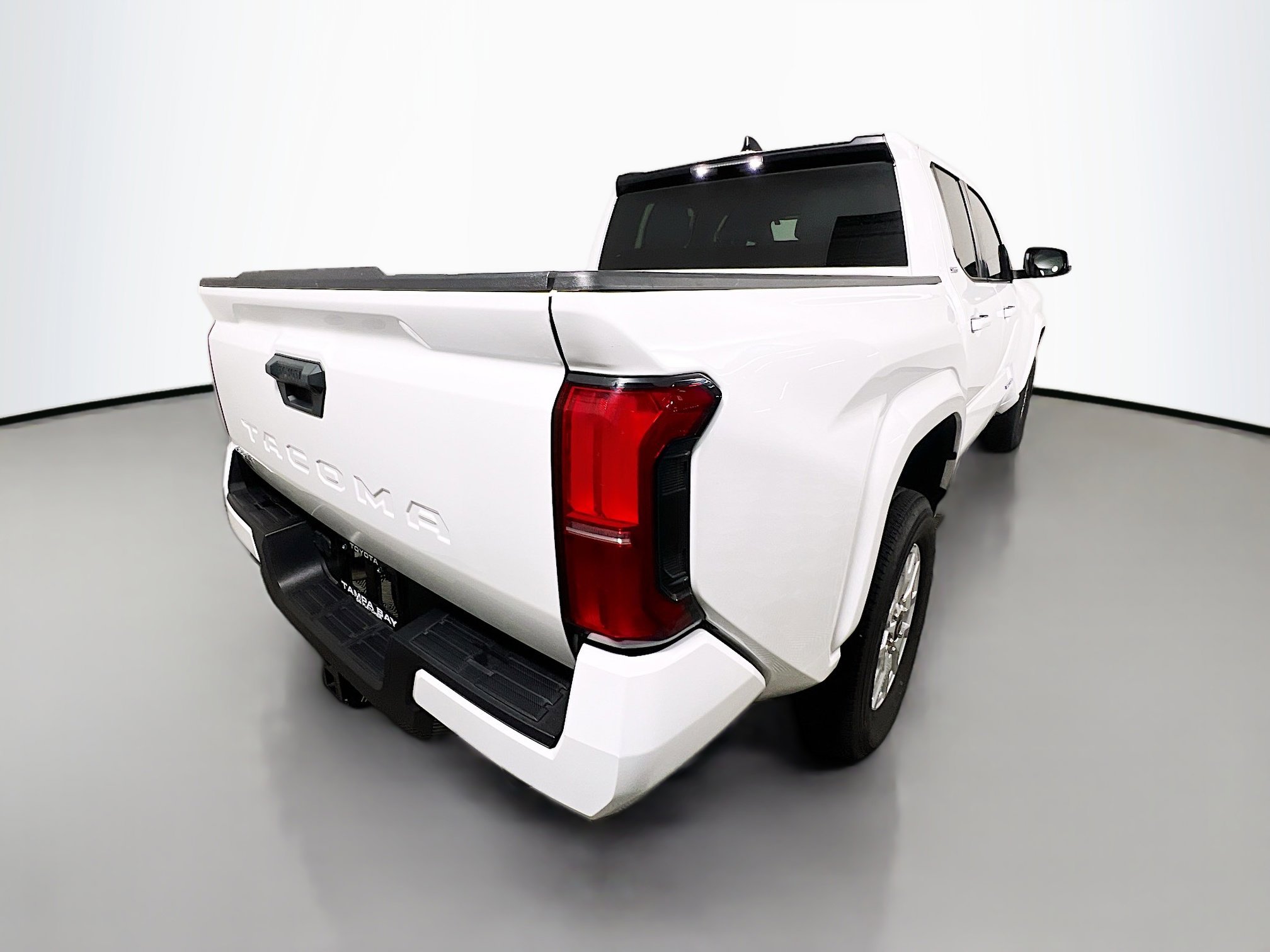 Used 2024 Toyota Tacoma SR5 image 4