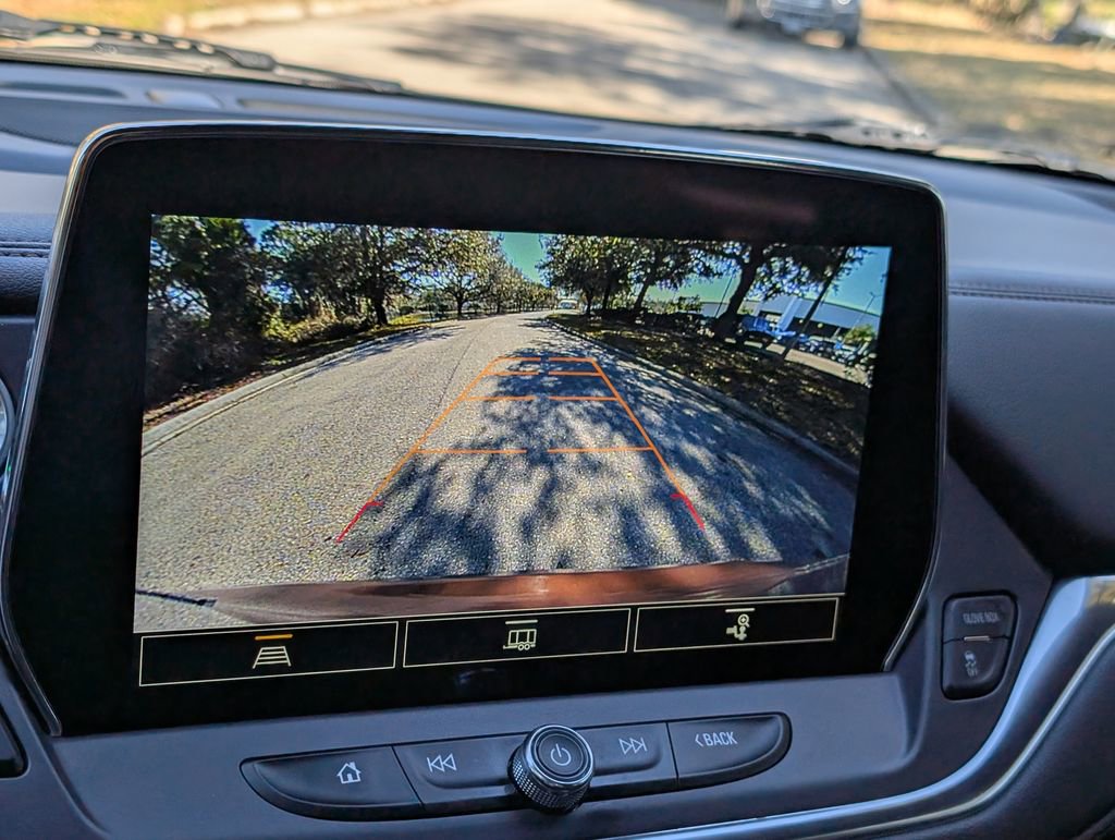 Used 2023 Chevrolet Blazer Premier image 23