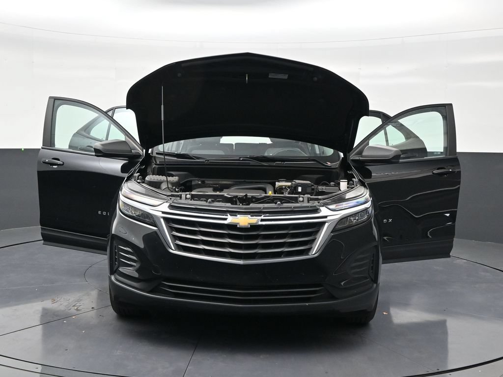 Used 2024 Chevrolet Equinox LS FWD image 33