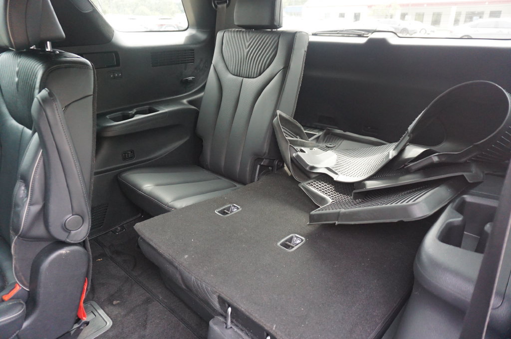 Used 2024 Hyundai Palisade Calligraphy FWD image 17