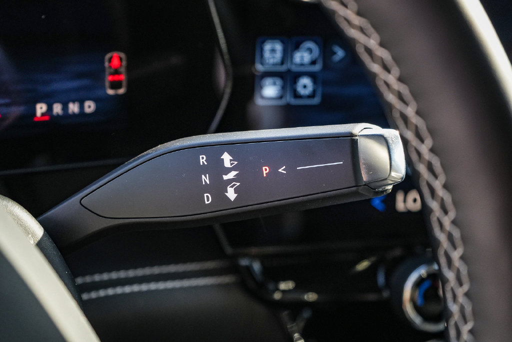 New 2025 Chevrolet Blazer EV LT FWD image 17