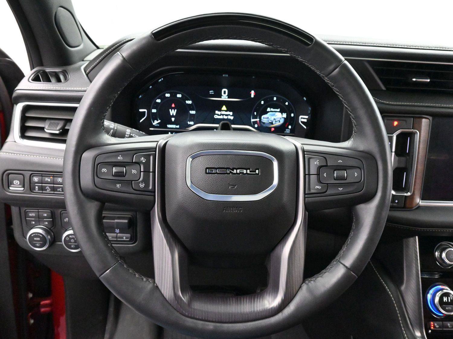 Used 2024 GMC Yukon Denali Ultimate image 15