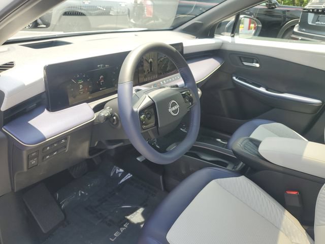 Certified 2026 Nissan Leaf Platinum+ w/ Floor Mat Package (Platinum+) FWD image 15