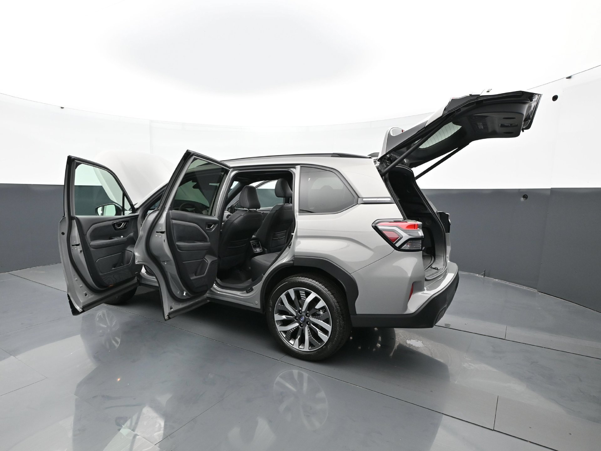 Used 2026 Subaru Forester Touring AWD/4WD image 36