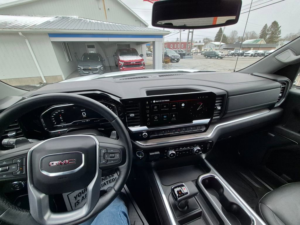 Used 2023 GMC Sierra 1500 SLT w/ SLT Convenience Package image 16