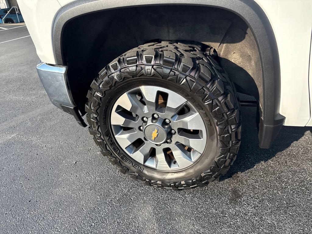 Used 2023 Chevrolet Silverado 2500 LT w/ All Star Edition AWD/4WD image 42