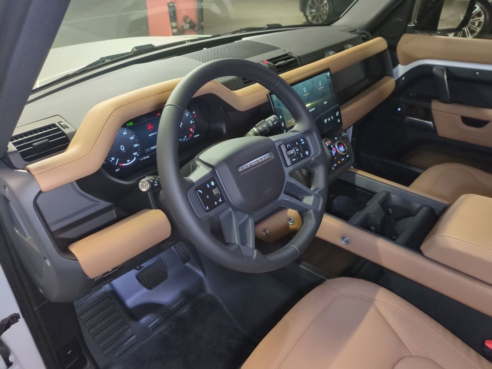 New 2026 Land Rover Defender 110 X-Dynamic SE image 16