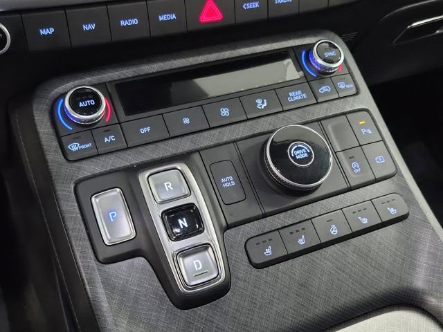 Used 2024 Hyundai Palisade Limited FWD image 33