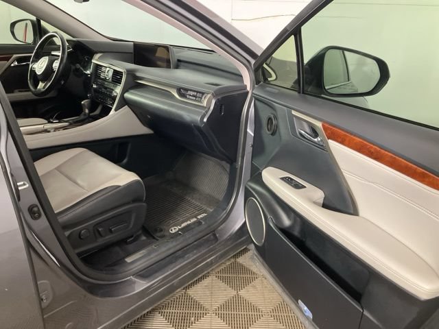 Used 2018 Lexus RX 350L AWD image 16