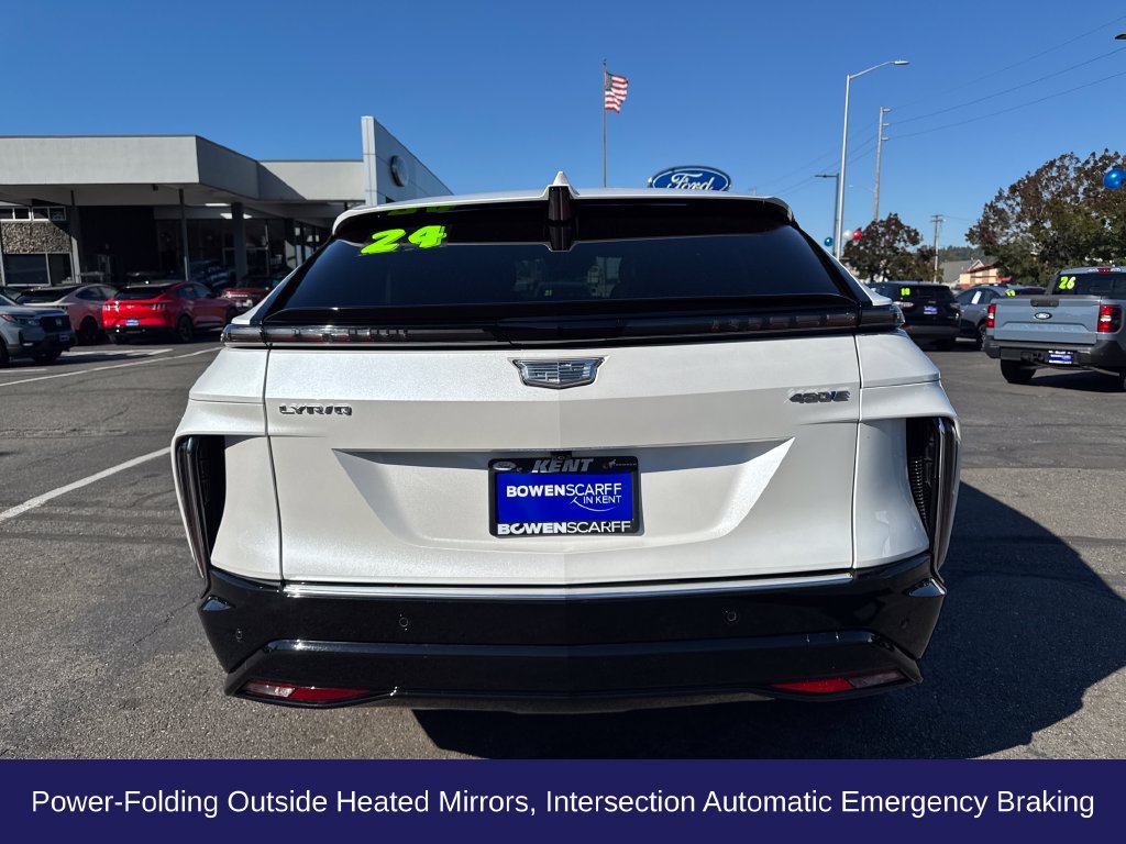 Used 2024 Cadillac Lyriq Luxury RWD image 5