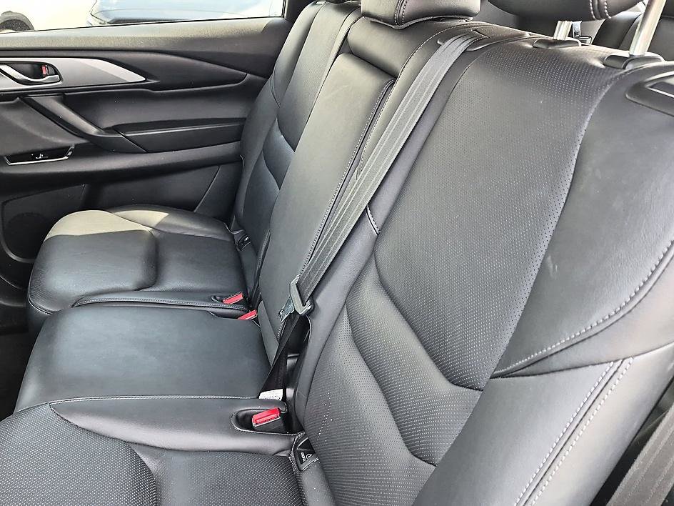 Used 2023 MAZDA CX-9 Touring Plus AWD/4WD image 29
