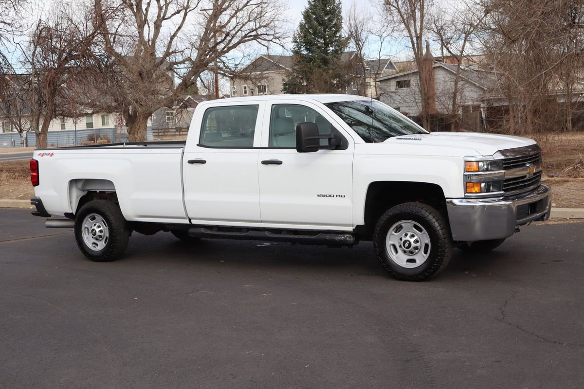 Used 2016 Chevrolet Silverado 2500 W/T image 2