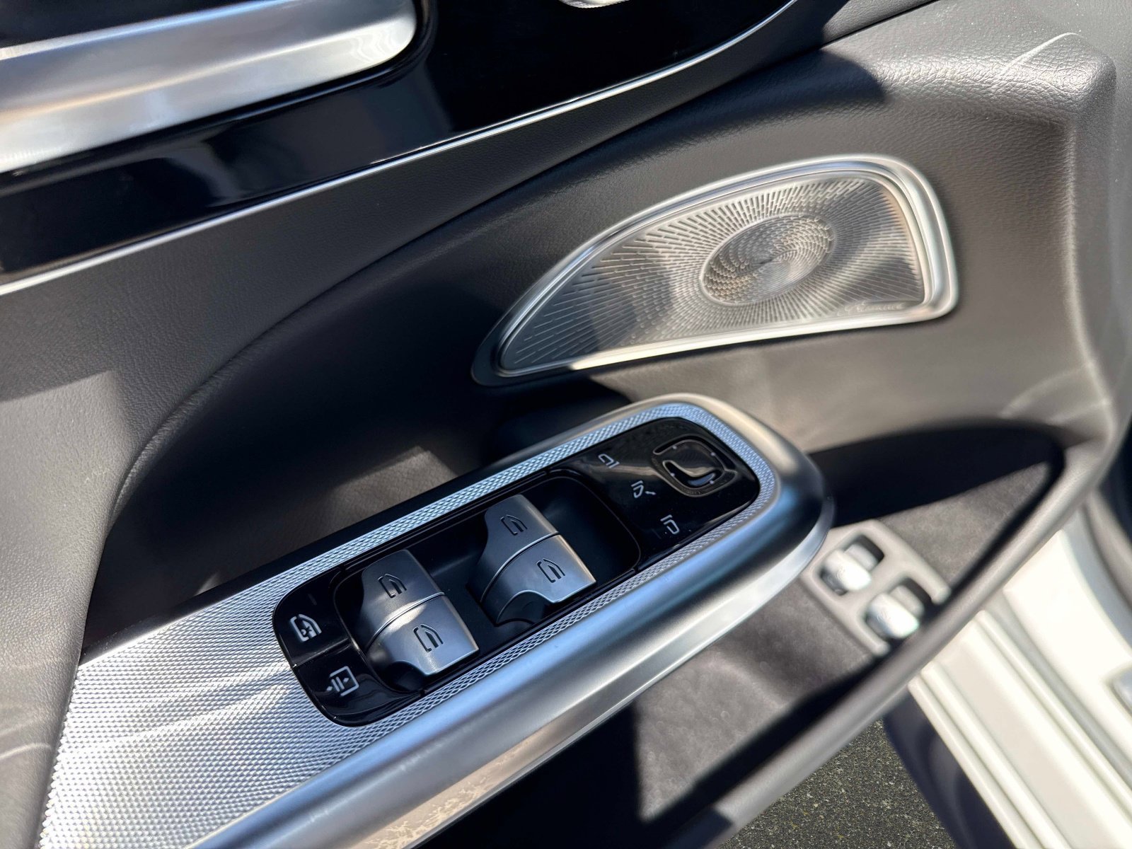 New 2026 Mercedes-Benz E 53 AMG e 4MATIC Sedan image 18