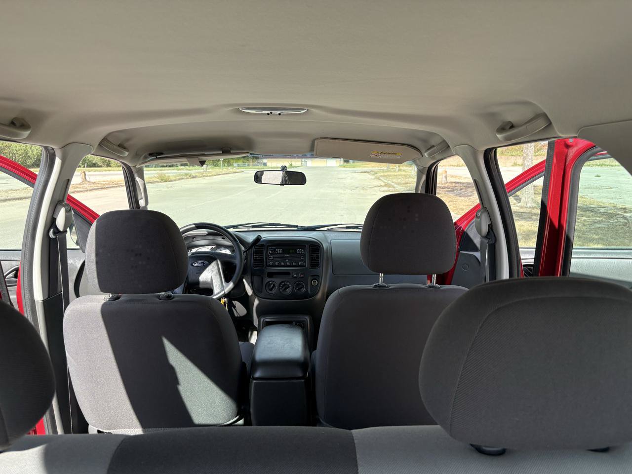 Used 2004 Ford Escape XLS FWD image 34
