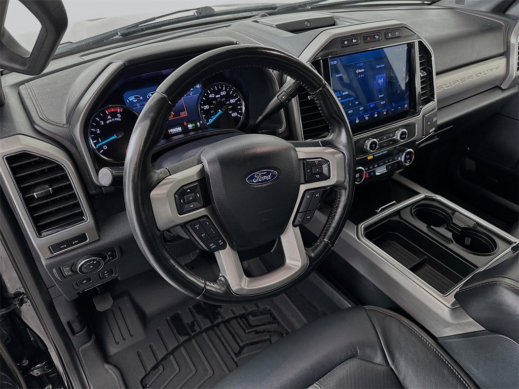Used 2022 Ford F350 Platinum image 9
