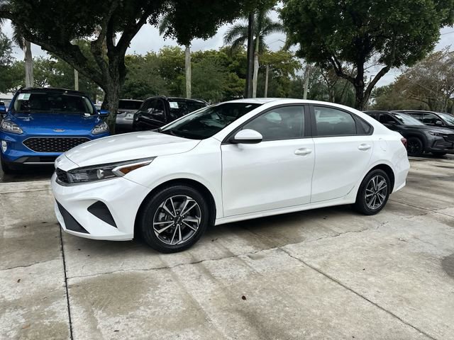 Used 2024 Kia Forte LXS FWD image 17