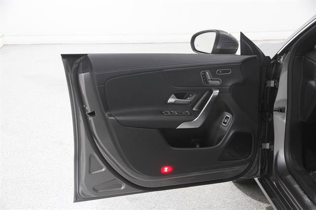 Used 2026 Mercedes-Benz CLA 250 4MATIC image 4