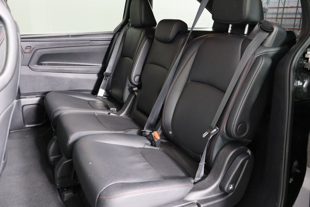 Used 2025 Honda Odyssey Sport-L image 15