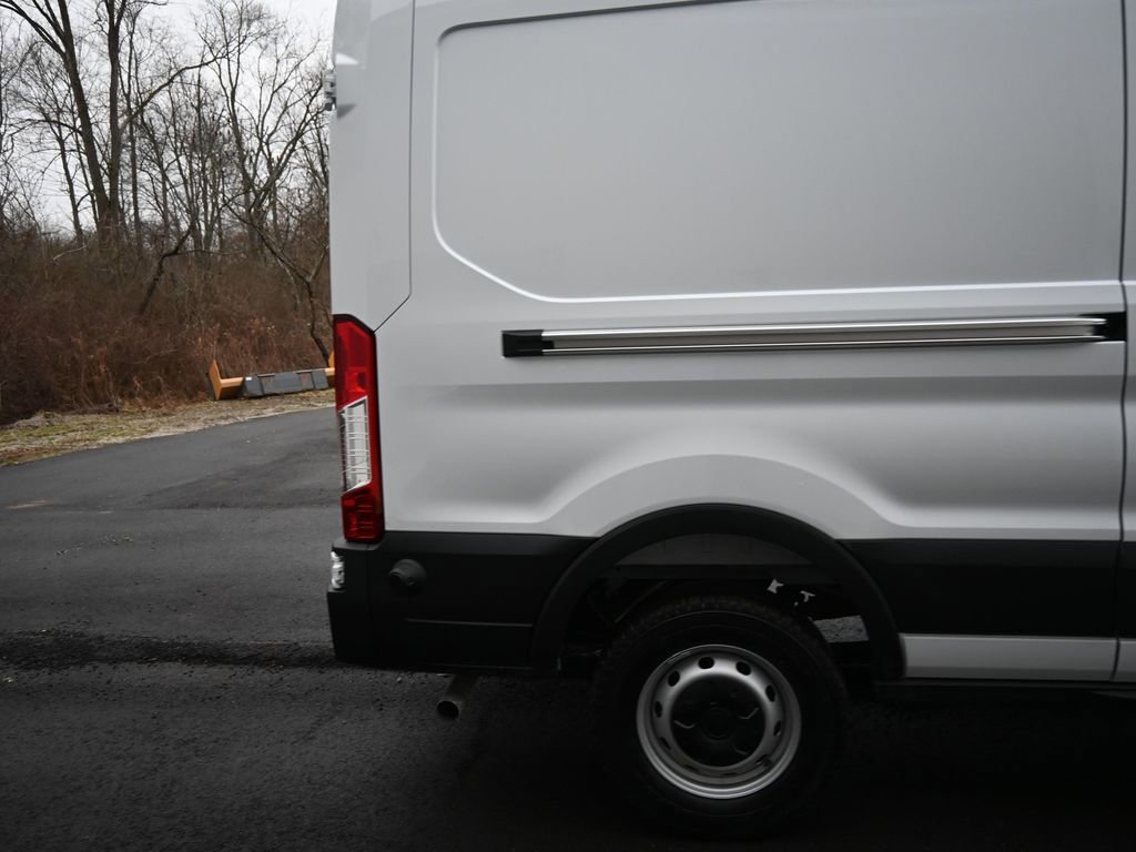 New 2026 Ford Transit 250 148 Medium Roof w/ Load Area Protection Package image 11