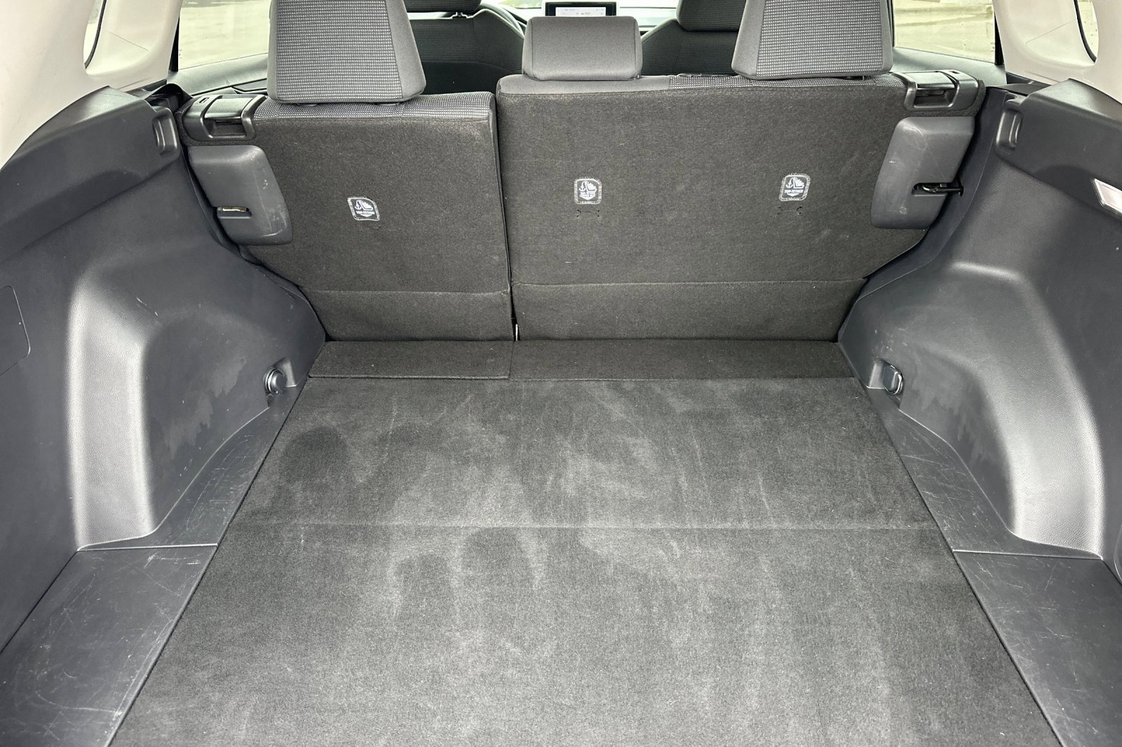 Used 2024 Toyota RAV4 LE image 15