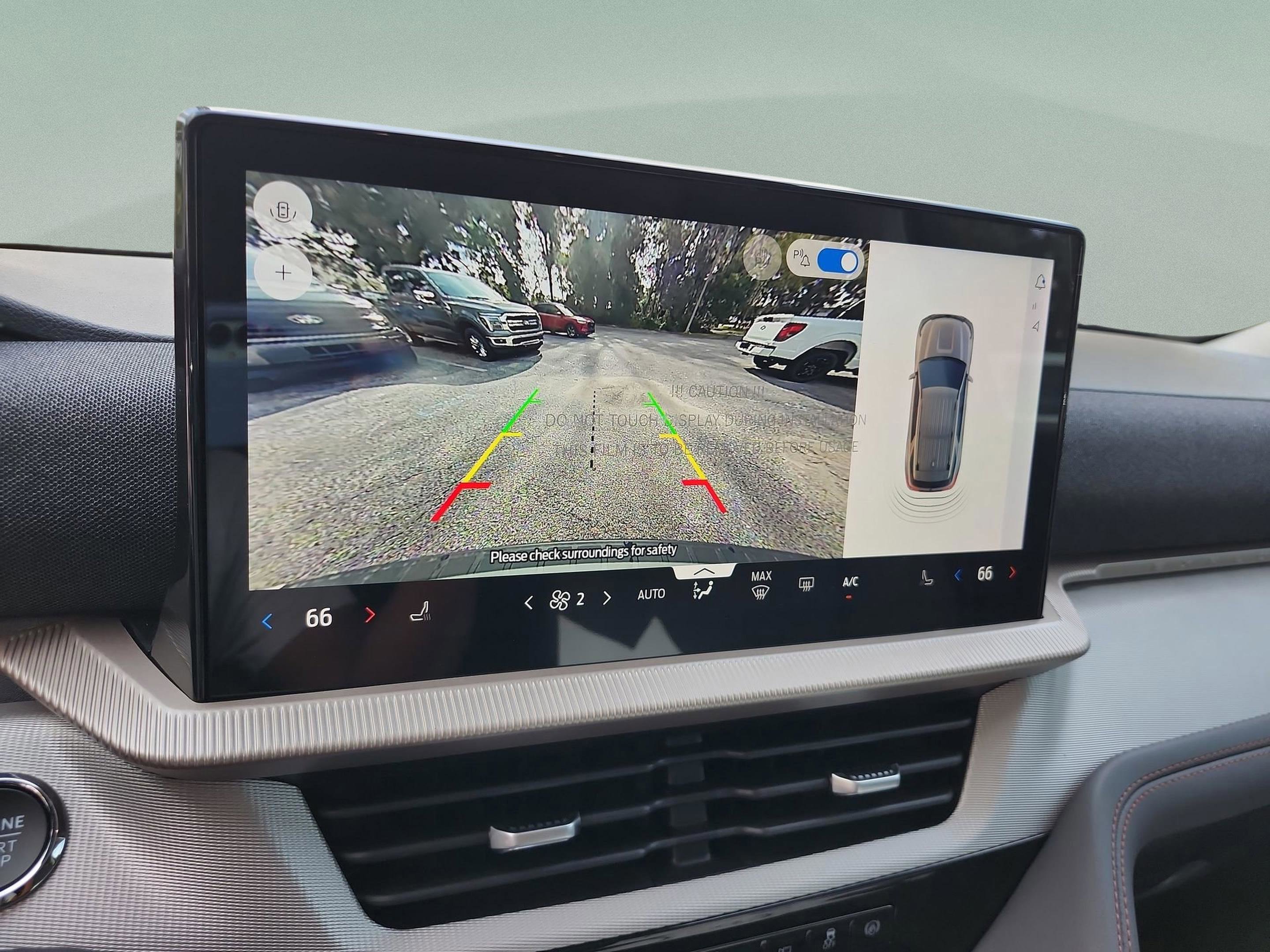 New 2026 Ford Explorer Active image 15